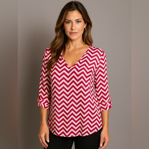 Kiara Popover Blouse Top Semi Sheer 3/4 Sleeve chevron print - Picture 1 of 6